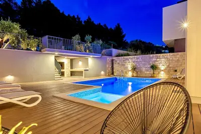 Image de Villa Hermiona Luxury, heated private pool, elevator, jacuzzi