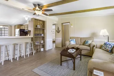 Image de Saltwater Cottage - Pet Friendly!
