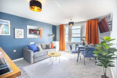 Brighton Heights With Sea Views