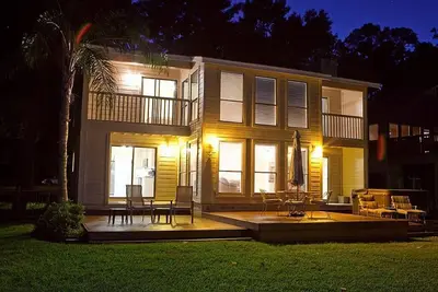 Image de Serene cove on Lake Conroe: hot tub, deck and dock sleeps 6