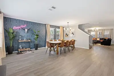 Image de Epic Fun Luxury 4 Br in Dfw w/ Casino & Lounge!