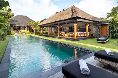 Image de Cheerful 3br Villa W/ Pool & Garden, Bali Villa 2213