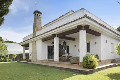 Image de Villa 'Sol, Playa Y Diversion En Roche' avec terrasse privée, Wi-Fi et climatisation