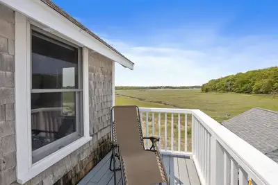 Image de Oceanfront Family Retreat in Scituate with Private Beach, Expansive Porches, Outdoor Shower