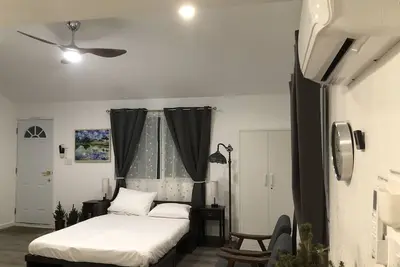 Image de Studio with one upper bed room