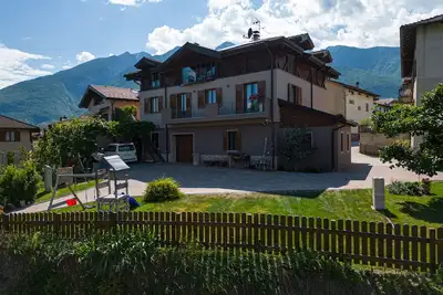 Image de Penthouse in the countryside, close to Trentino moutains, for family holidays!