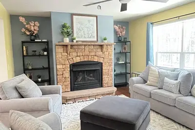 Image de Comfortable House w/ Private Gym + back Deck