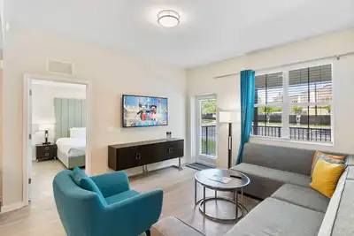 Image de Best location in Orlando! Near Theme Parks!