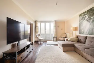 Image de Magnifique Appartement entre Paris Disneyland. Rer A à 10 min en Bus -Parking
