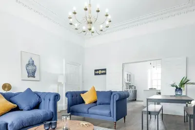 Image de Skye Sands | Alexandra Penthouse (No 8)
