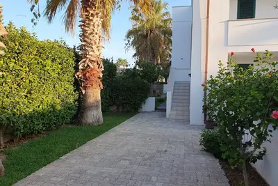 Apartment just minutes from the beach and downtown