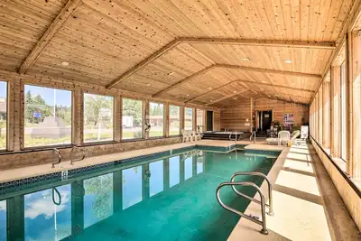 Image de Timberbrook Village Condo: Community Pool, Hot Tub