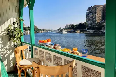 Image de Nile Loft - Houseboat65, Zamalek Island - Central Cairo