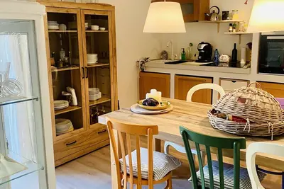 Image de Stylish and cozy 4 room flat with garden terrace close to beach and centre