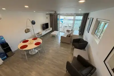 Image de Luxury Waterfront Villa 431f