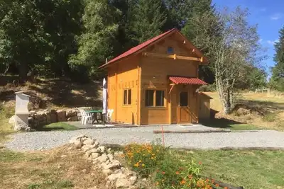 Image de Chalet neuf au calme idéal pour découvrir l'ardéche et la haute loire