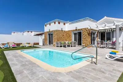 Image de Casa Lottie beautiful villa with golf course views