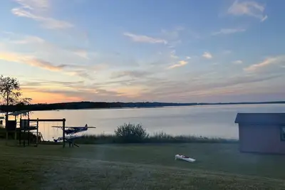 Image de Lake Facing 2 bedroom Cabin near amazing Up destinations Big Manistique Lake