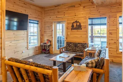 Image de Waterfront Northwoods Bunkhouse 19b