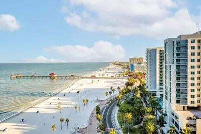 Image de 2 Bedroom Deluxe at Clearwater Beach Wyndham! !