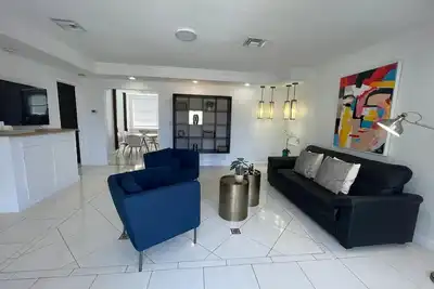 Image de Private Home Close to Hollywood Beach