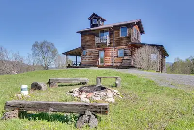 Mountain View & Fire Pit: Rustic Marshall Getaway!