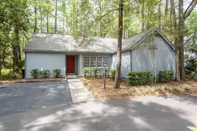 Image de Charming Haile - Pet Friendly - Family Cottage in Wooded Nature Setting