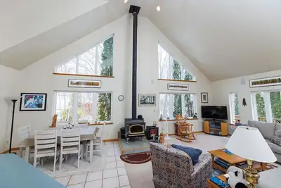 Image de Dog and cat friendly home in Ellison Bay- private property