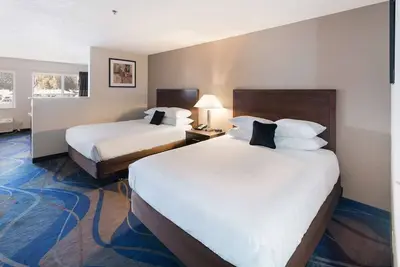 Image de Better Choice For Your Vacation! Accessible location and Spacious unit awaits