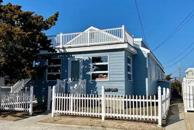 Image de Newly remodeled two-bedroom unit that sleeps 6,