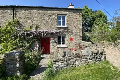 Image de 18th Century Dales Cottage w/ Views & Garden