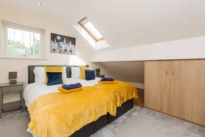 Image de Oxheys House | 5 Bedrooms Contractors Parking