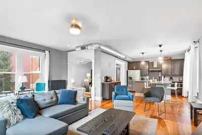 Image de 8 min to Stadiums & Dwntn Cincy, 1br in Ludlow Ky