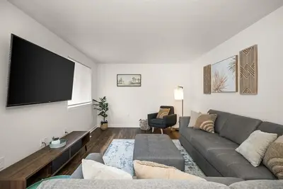 Image de Family Friendly Haven I Renovated & Spacious!