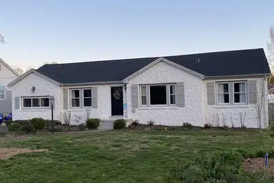 Image de Large Home