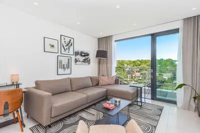 Image de Luxury 2 Bed in Sandton Gate