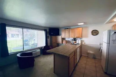 Image de #159 Condo near large pool & shuttle to Gorge Amp-book separately