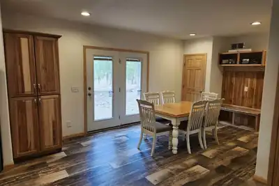 Image de Country home 10 minutes from the town of Custer.