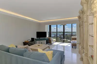Image de Water Views 2 bedroom condo Siesta Key