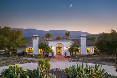 Image de Coyote Hills Ranch & Vineyard with pool & spa!