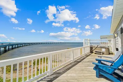 Image de Sound-front home with private pool, hot tub, grill, outdoor shower, & water views