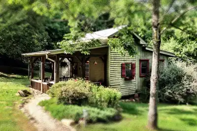 Image de Zen Mountain Escape: Rivers, Nature, Wineries & Solitude