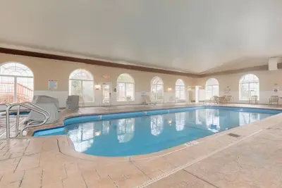 Image de Surrey Vacation Resort - 3 Bedroom