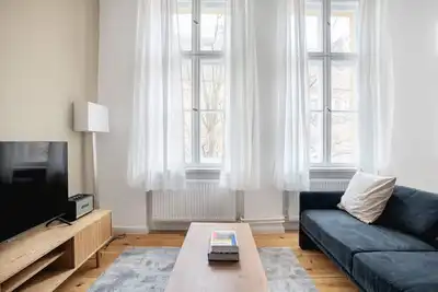 Image de Dreamy Kreuzberg Studio in super central area, by Blueground