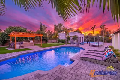 Image de Travelers Dream Oasis+JumpMan PicklballCrt+PuttPut+HeatedPool+BocceBall Court+