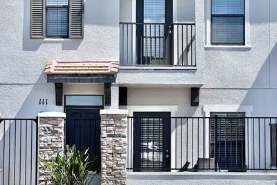 Image de 111kb: 2 Bedroom Townhome in Balmoral Resort  - Water Park, Pool, Game Room, Bar/Grille