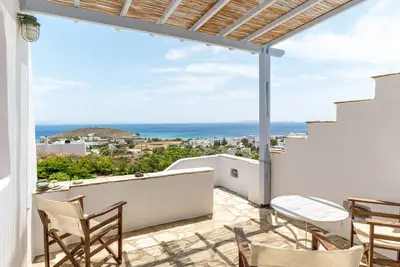 Image de Maison de vacances 'Anemologio 304 Tinos' avec vue sur la mer, Wi-Fi et climatisation