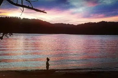 Image de •Treehouse by The Lake•