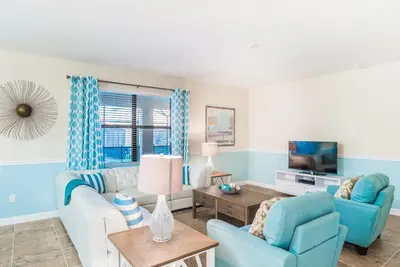 Image de 🥇 Lovely 5bd villa close to Disney (Cg515)