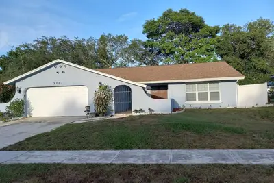 Image de New Listing: Universal Disney Orlando Vacation Station Pool Home